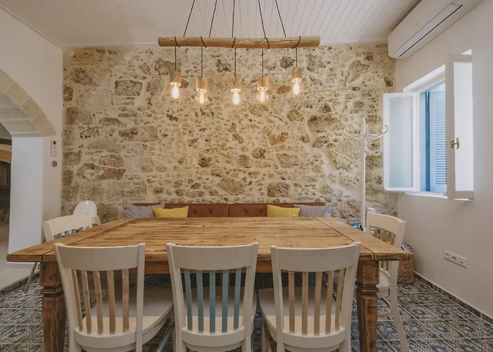 Minoos With Roof Pool * Rethymno