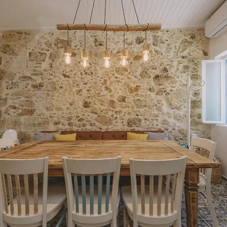 Minoos With Roof Pool * Rethymno